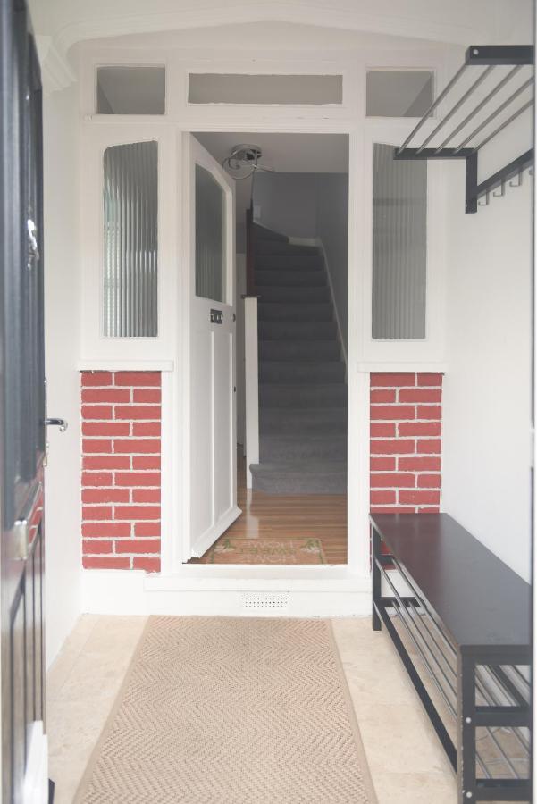 Knollmead House Villa Surbiton Ngoại thất bức ảnh